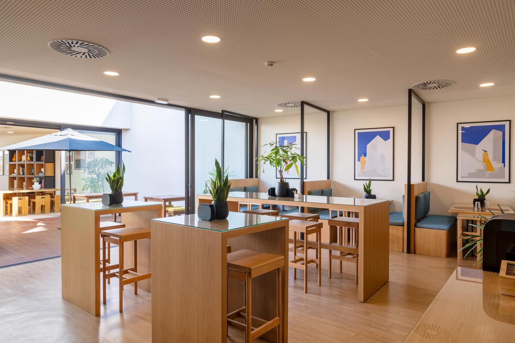 Bfresh Hotel - Padel, Pool & Fitness - Adults Only Porto Luaran gambar