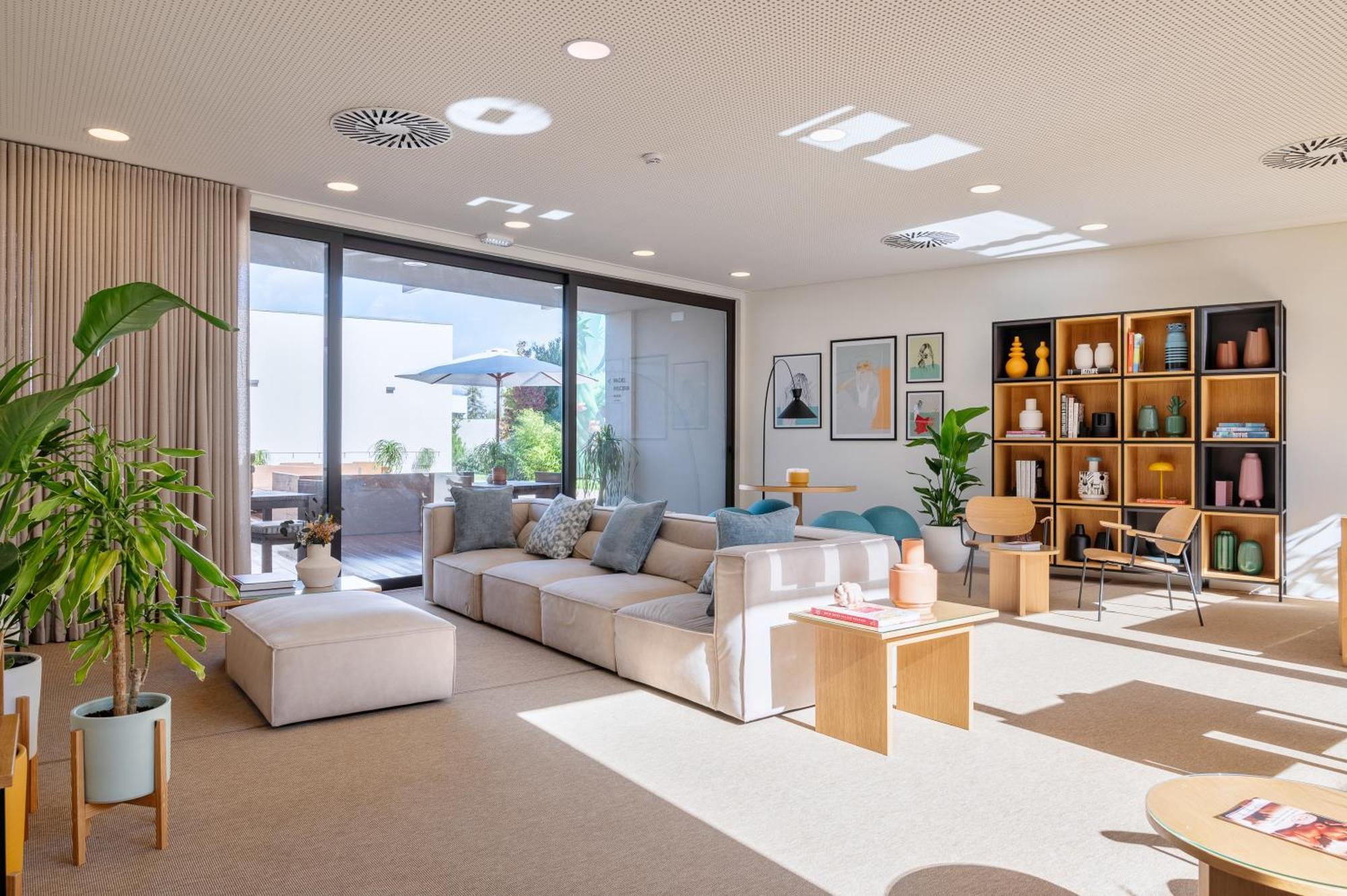 Bfresh Hotel - Padel, Pool & Fitness - Adults Only Porto Luaran gambar